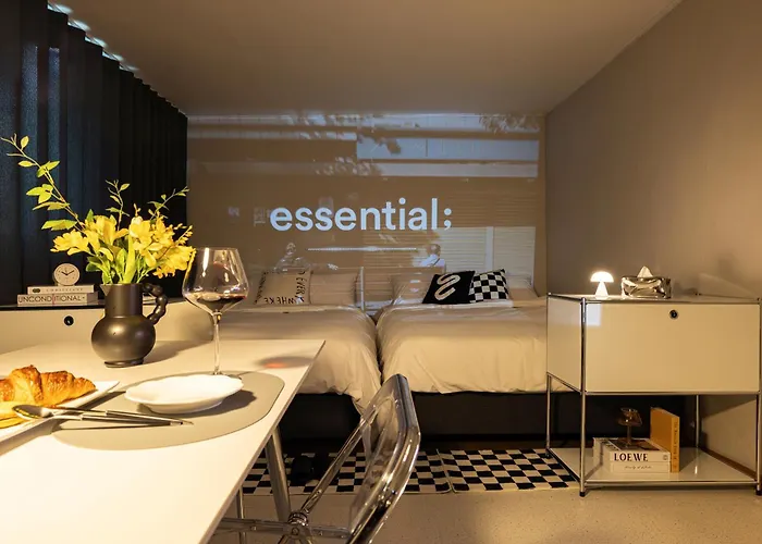 Luxury Gallery 아파트